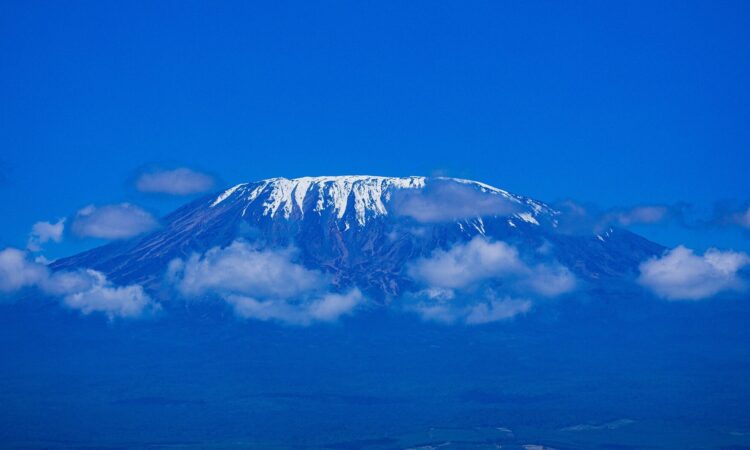 Hiking Kilimanjaro in November | Tanzania Kilimanjaro Safari